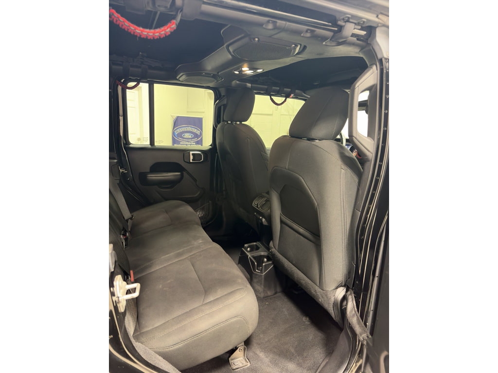 Used 2020 Jeep Wrangler Unlimited Sport S AWD/4WD image 30