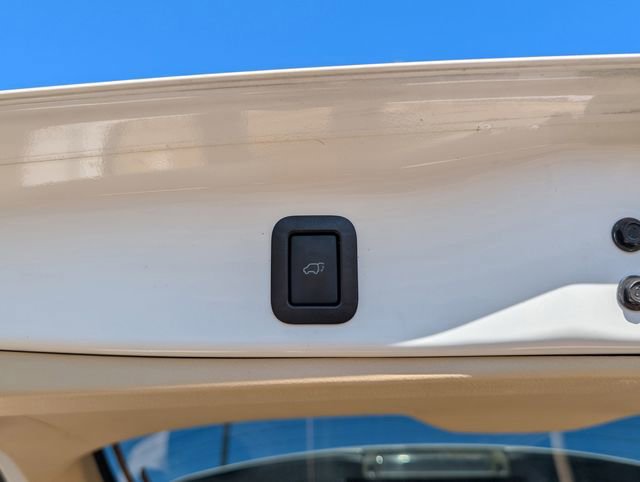 Used 2019 Toyota Highlander Plus image 29