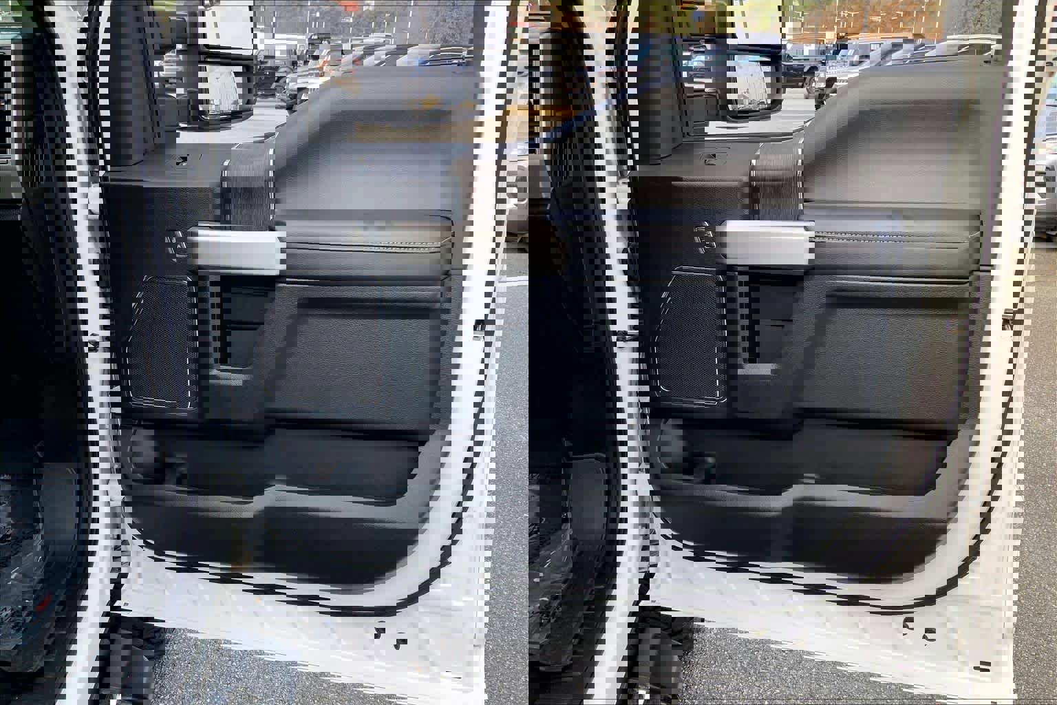 Certified 2020 Ford F350 Lariat w/ Lariat Ultimate Package image 21