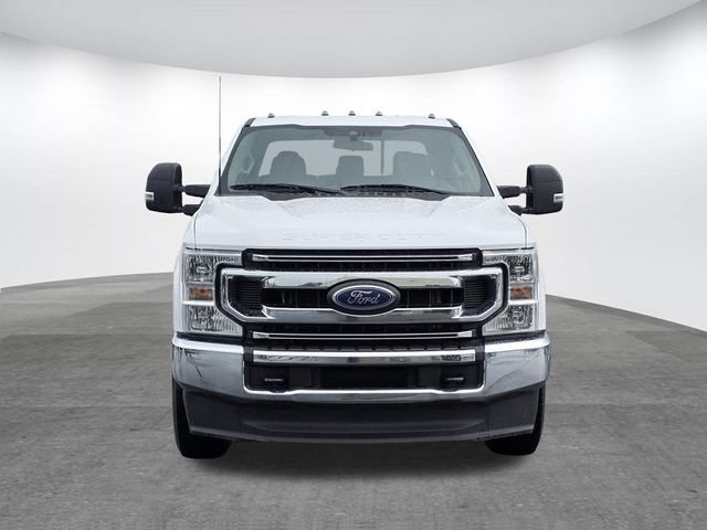 Certified 2022 Ford F250 XLT AWD/4WD image 2