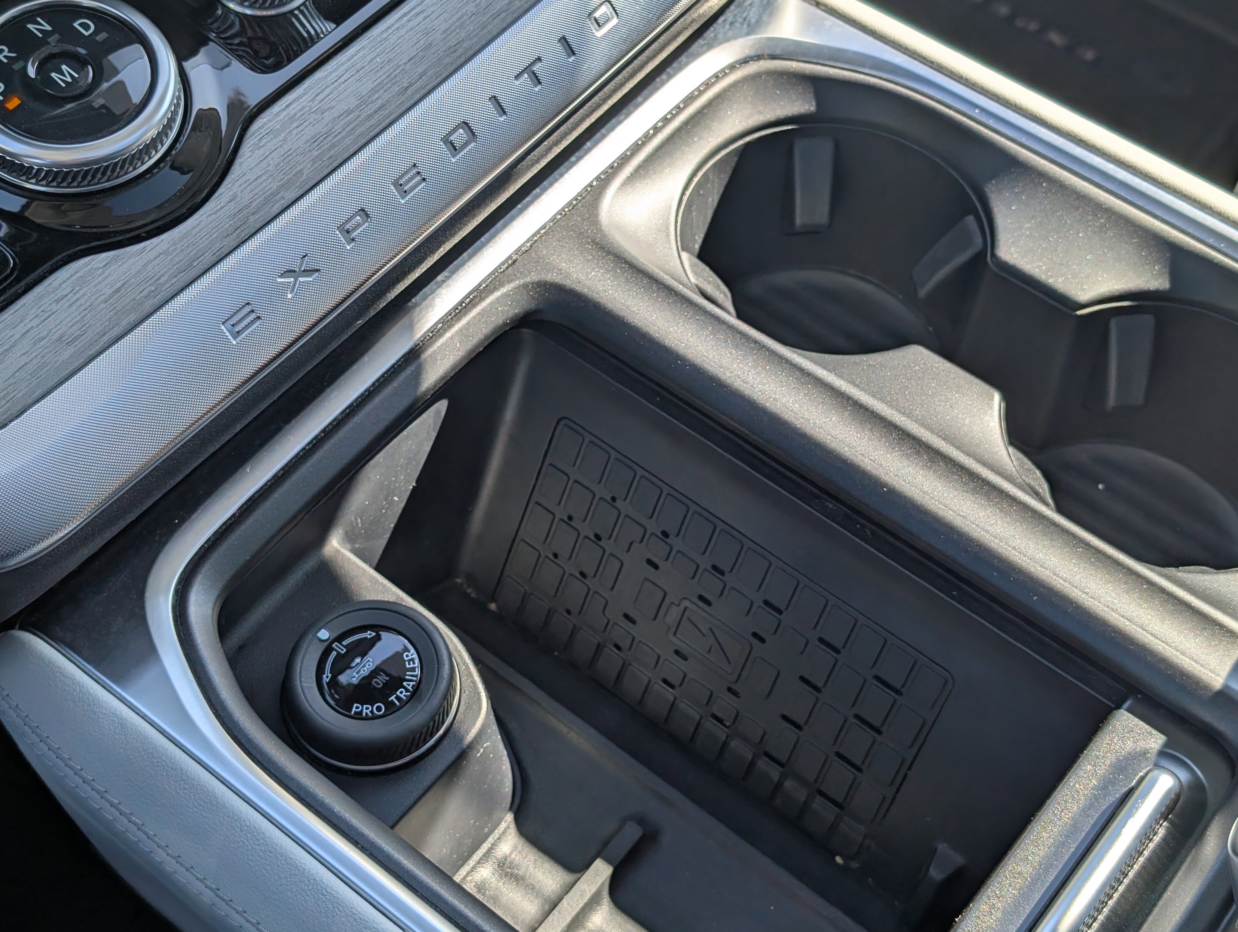 Certified 2025 Ford Expedition Platinum image 34