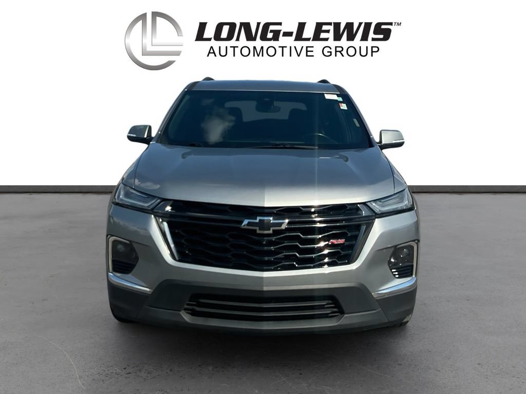 Used 2023 Chevrolet Traverse RS FWD image 11