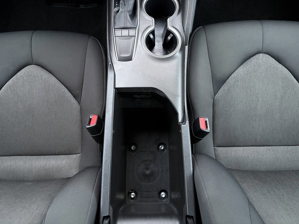 Used 2024 Toyota Camry LE image 26