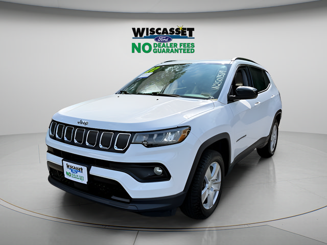 Used 2022 Jeep Compass Latitude w/ Sun and Sound Group AWD/4WD image 17