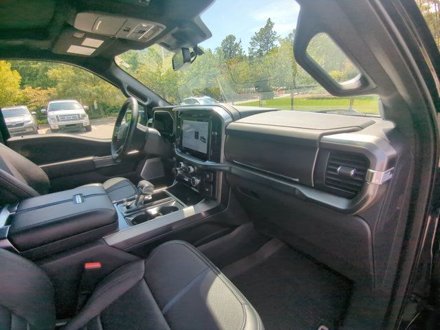 Certified 2025 Ford F150 Platinum w/ Equipment Group 702A High AWD/4WD image 28