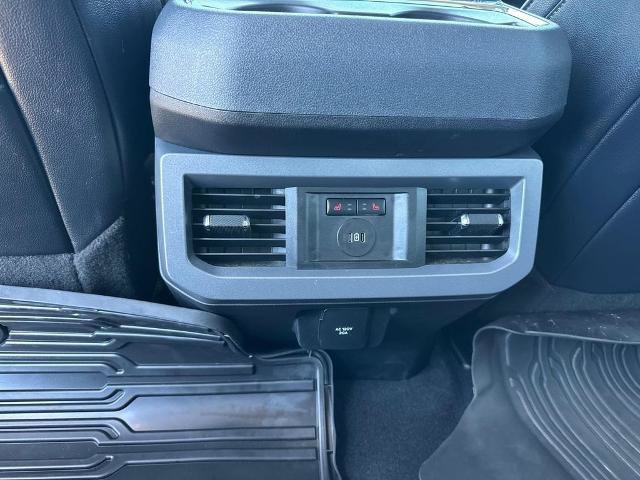 Certified 2025 Ford F350 Lariat w/ Lariat Ultimate Package AWD/4WD image 12
