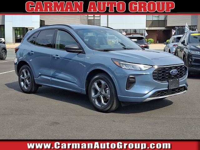Certified 2023 Ford Escape ST-Line w/ Tech Pack #1 AWD/4WD image 1