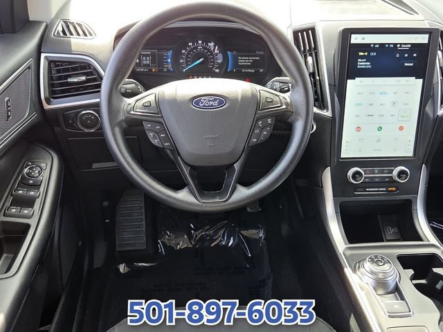 Certified 2024 Ford Edge SE w/ Black Appearance Package AWD/4WD image 11