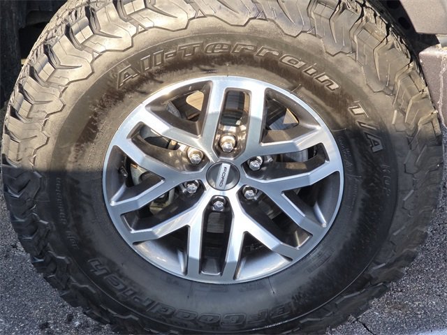 Certified 2018 Ford F150 Raptor w/ Equipment Group 802A Luxury image 32