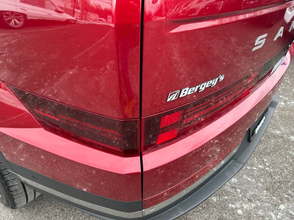 Used 2025 Hyundai Santa Fe Limited image 31