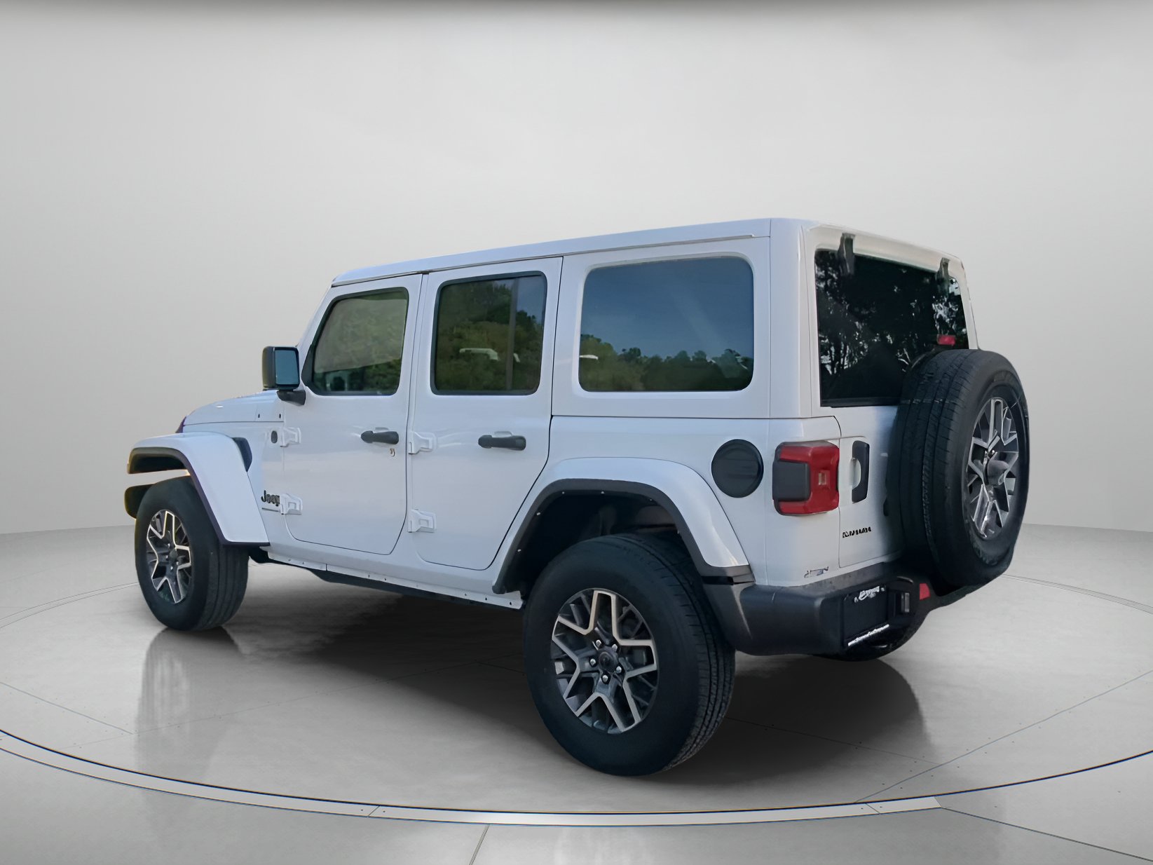 Used 2025 Jeep Wrangler Unlimited Sahara AWD/4WD image 20
