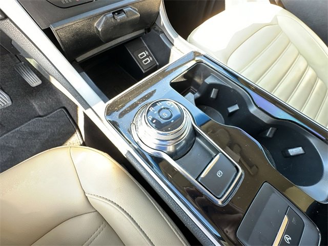 Certified 2020 Ford Edge SEL w/ Convenience Package image 22