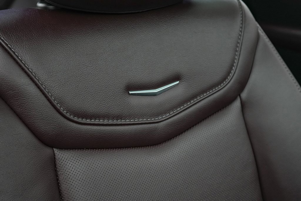 Used 2024 Cadillac XT6 Premium Luxury w/ Technology Package image 31