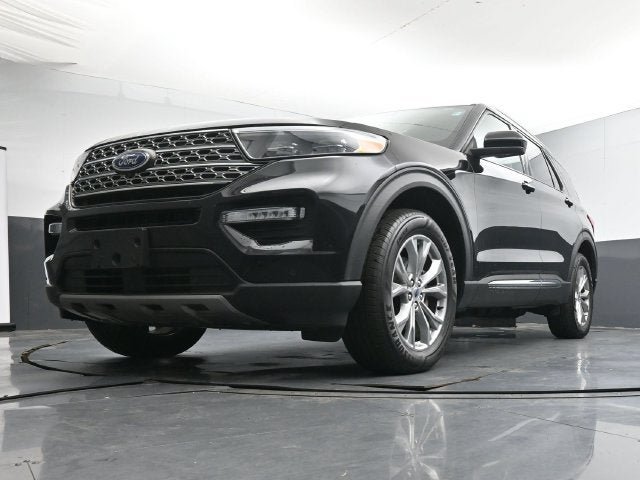 Certified 2024 Ford Explorer Limited AWD/4WD image 29