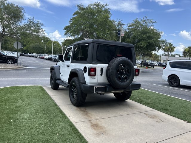 Used 2025 Jeep Wrangler Sport AWD/4WD image 9