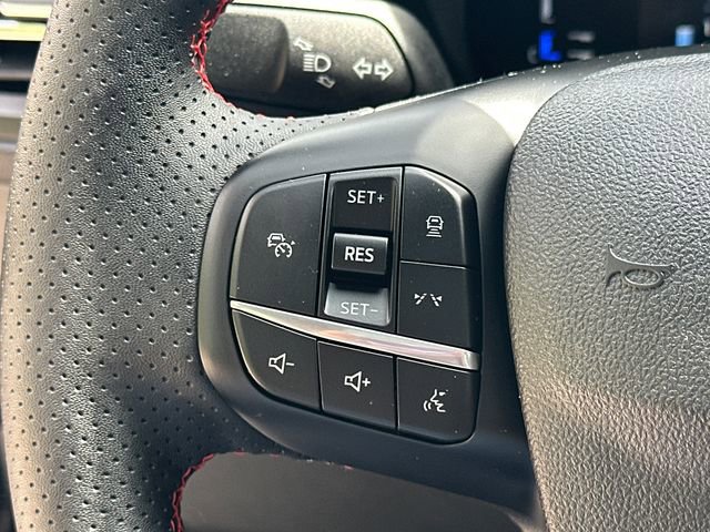 Certified 2024 Ford Escape ST-Line w/ Tech Pack #1 AWD/4WD image 29