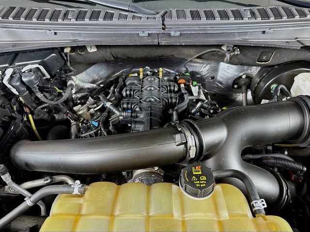 Certified 2021 Ford Expedition XLT image 35