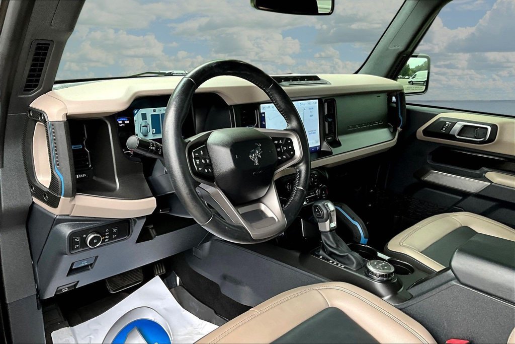 Certified 2022 Ford Bronco Wildtrak AWD/4WD image 19