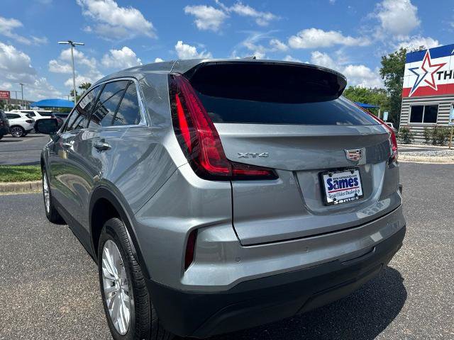 Used 2024 Cadillac XT4 Luxury FWD image 3