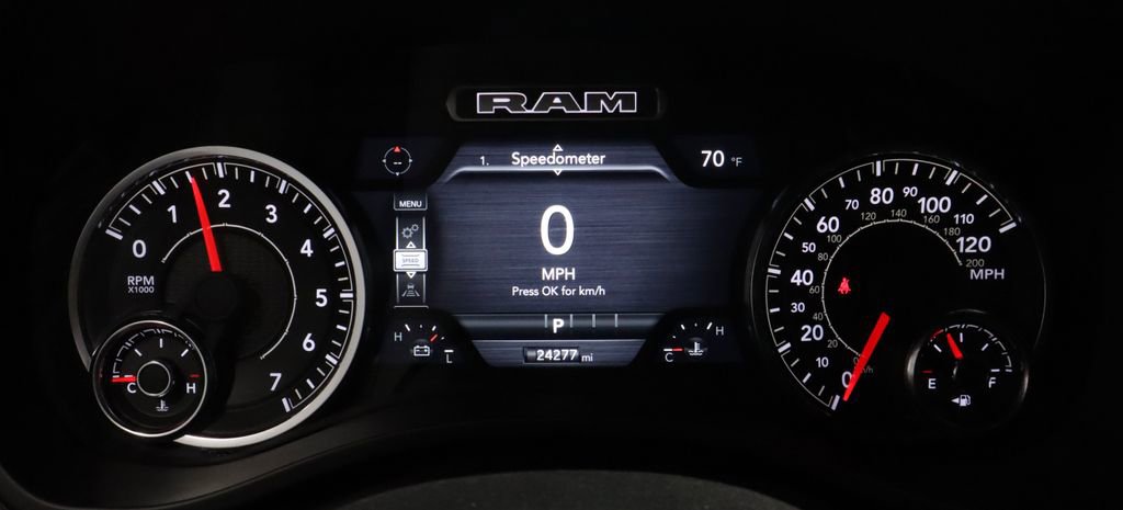 Used 2025 RAM 1500 Laramie w/ Sport Appearance Package AWD/4WD image 29