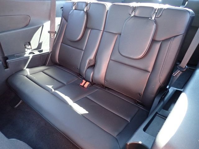 Certified 2023 Ford Explorer XLT w/ Equipment Group 202A AWD/4WD image 21