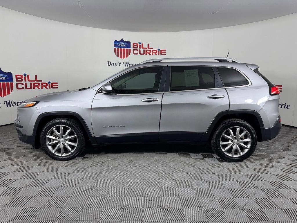 Used 2018 Jeep Cherokee Limited FWD image 2