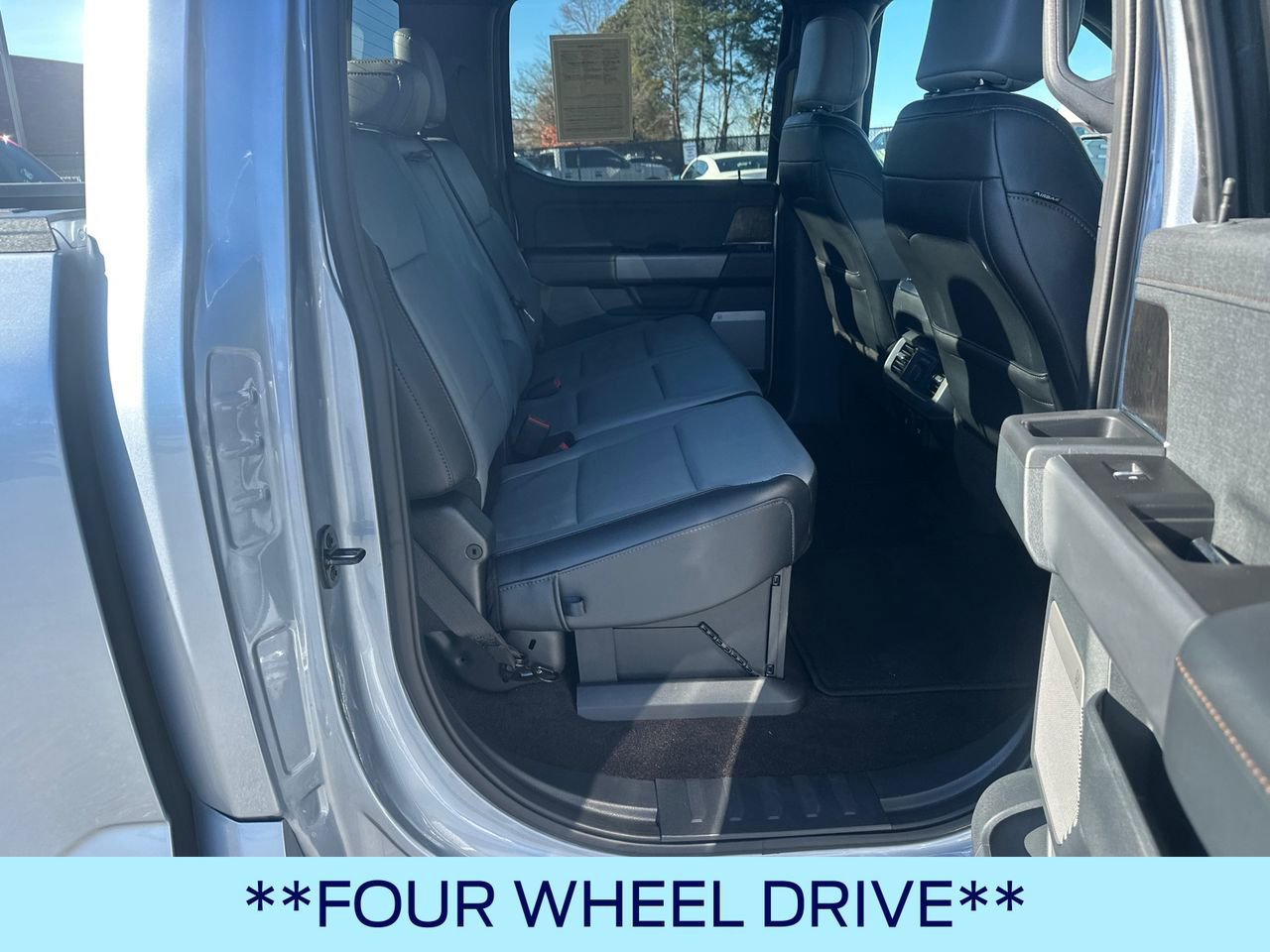 Certified 2022 Ford F150 Lightning Lariat w/ Equipment Group 511A High image 17