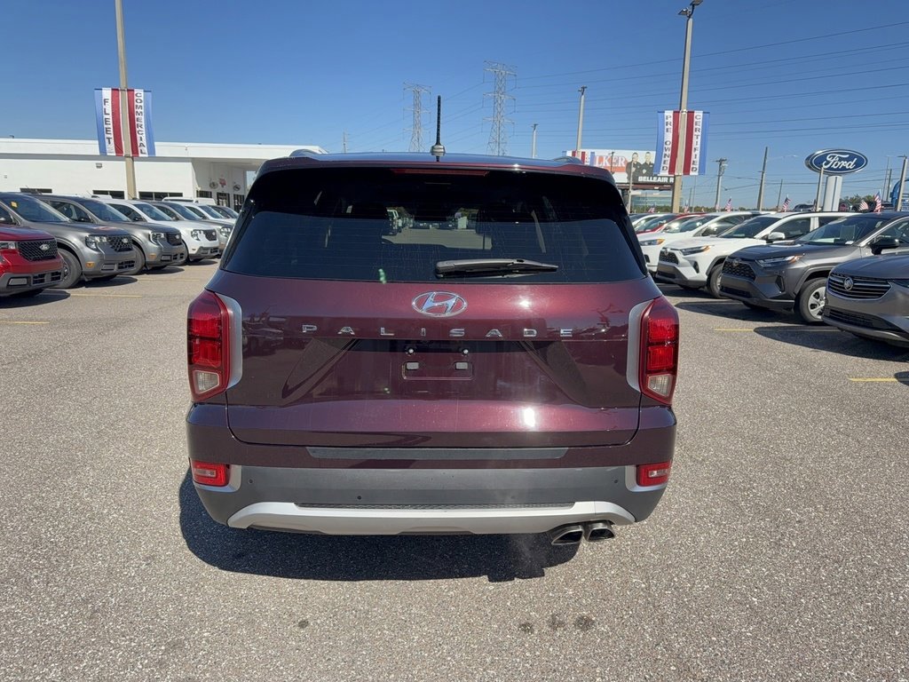 Used 2022 Hyundai Palisade SEL image 3
