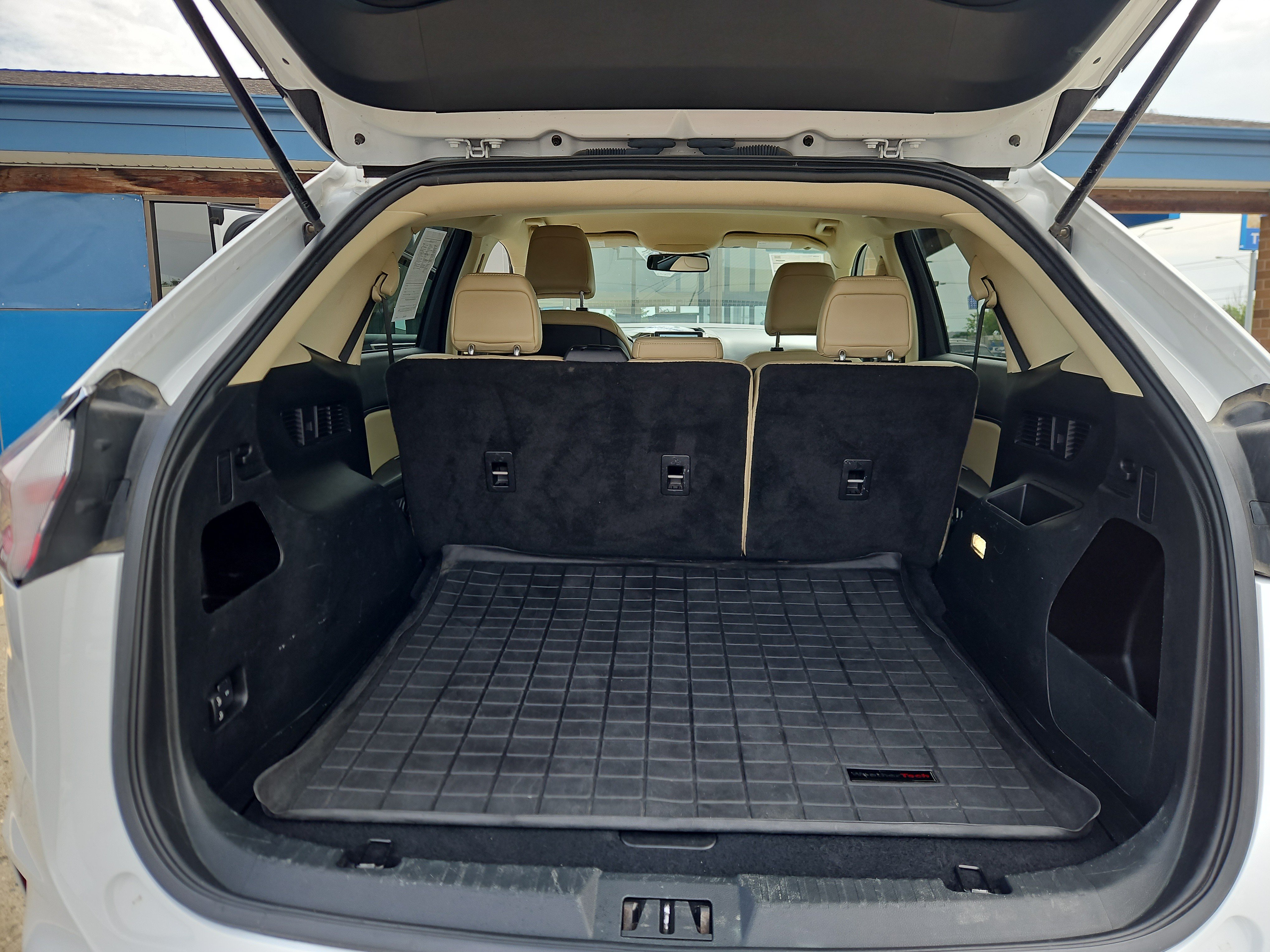 Certified 2022 Ford Edge SEL AWD/4WD image 5