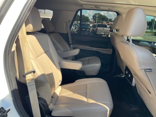 Certified 2022 Ford Expedition XLT RWD image 24