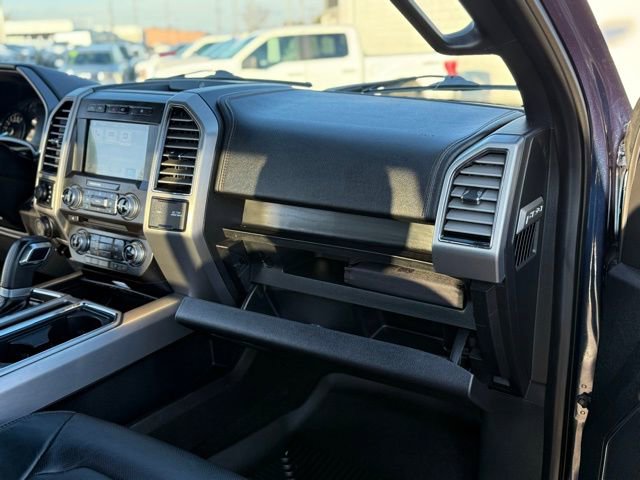 Certified 2018 Ford F150 Platinum w/ Equipment Group 701A Luxury image 32
