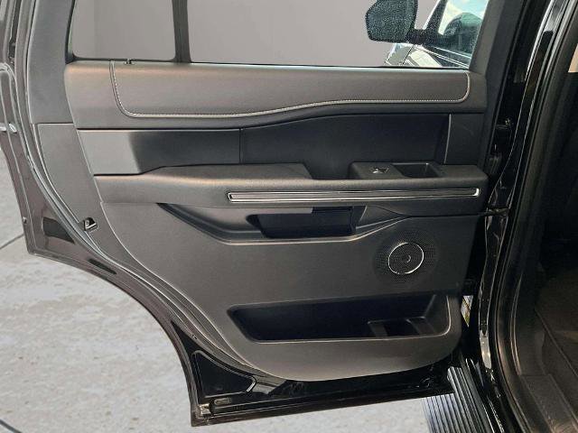 Certified 2024 Ford Expedition XLT image 19