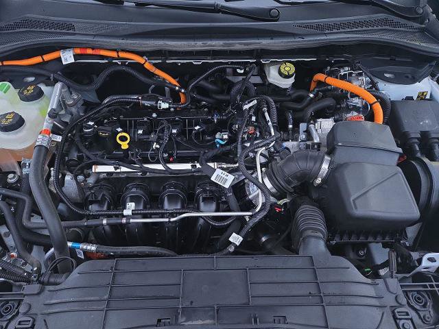 Certified 2021 Ford Escape Titanium w/ Titanium Elite Package image 24