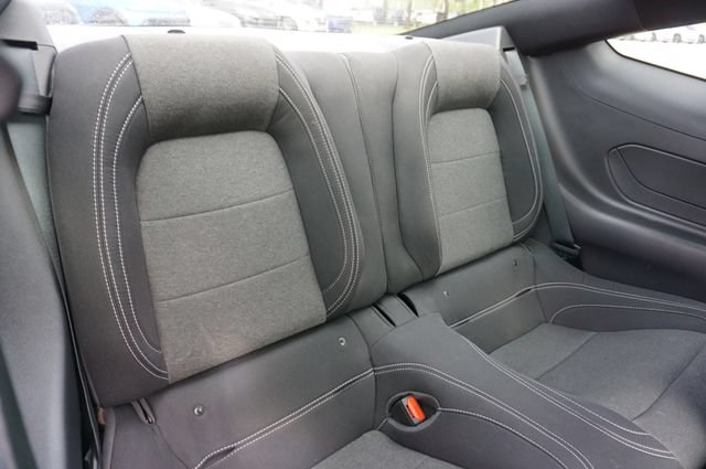 Certified 2025 Ford Mustang Coupe RWD image 19