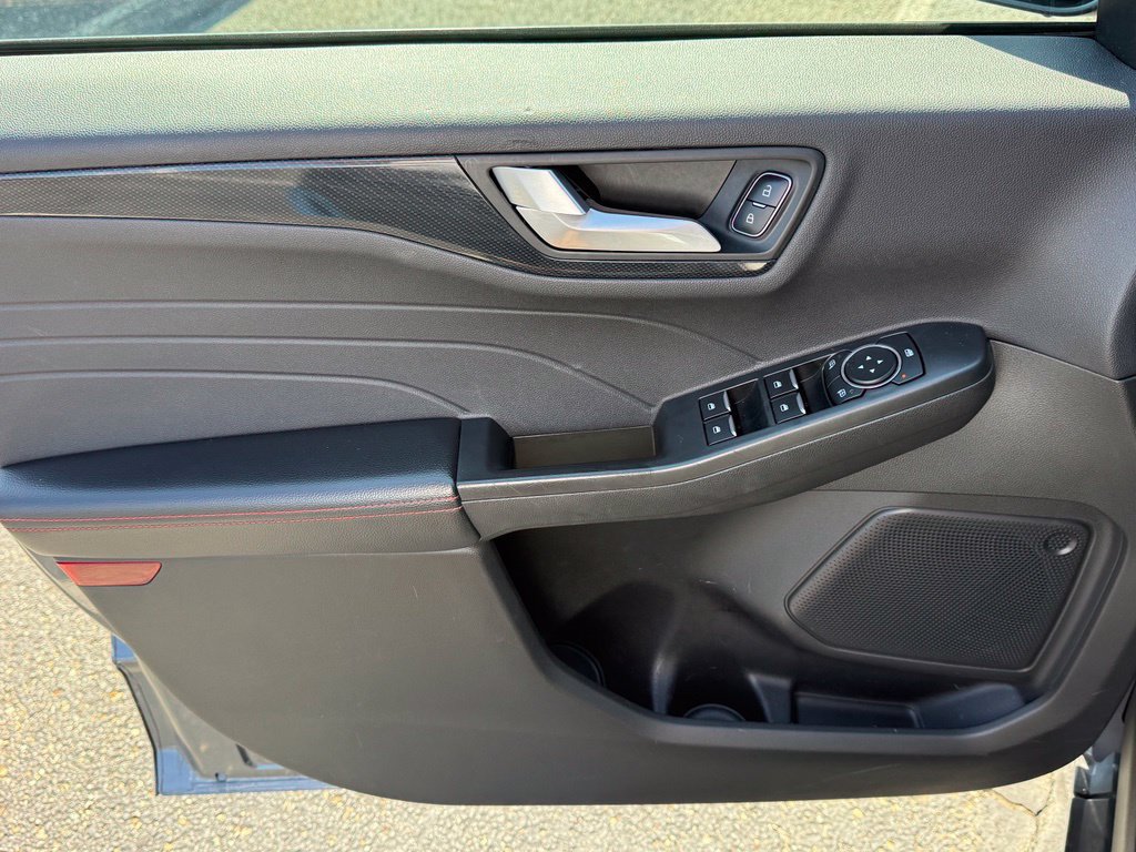 Certified 2024 Ford Escape ST-Line FWD image 18