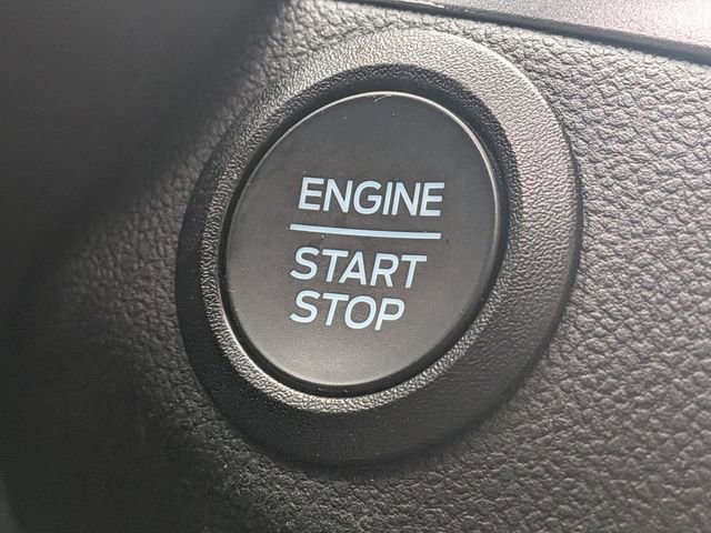 Certified 2025 Ford Escape Active AWD/4WD image 21