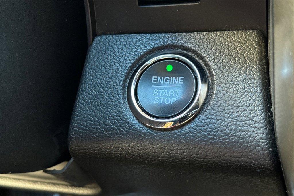 Certified 2020 Ford Expedition XLT w/ Equipment Group 202A image 23