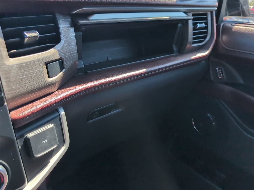 Certified 2023 Ford Expedition Limited image 25