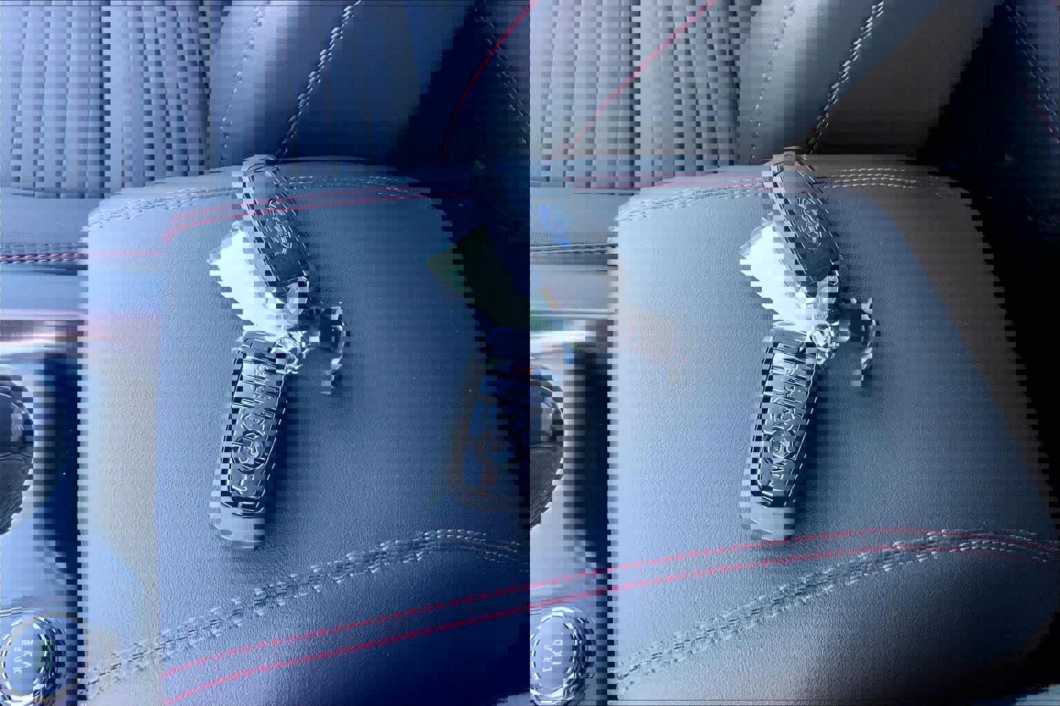 Certified 2025 Ford Explorer ST-Line RWD image 14