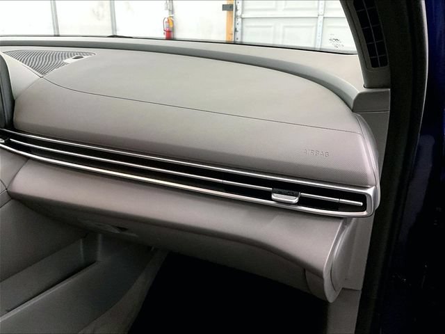 Used 2023 Hyundai Elantra SEL FWD image 15