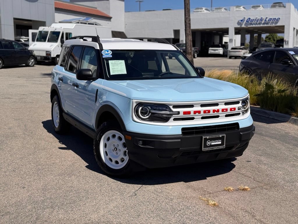 Certified 2023 Ford Bronco Sport Heritage w/ Heritage Convenience Package AWD/4WD image 2