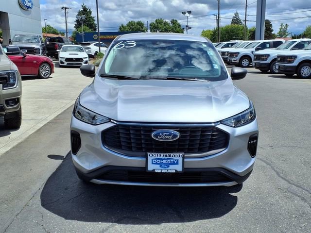 Certified 2023 Ford Escape Active AWD/4WD image 2