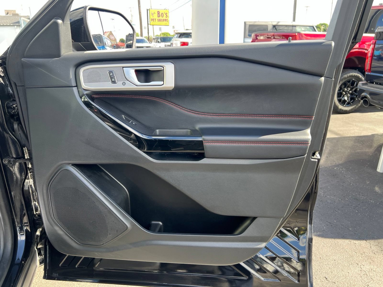 Certified 2023 Ford Explorer ST-Line AWD/4WD image 52