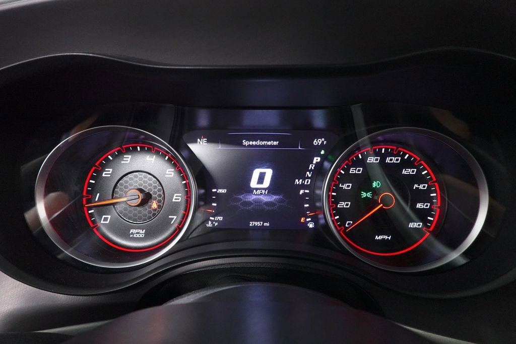 Used 2022 Dodge Charger Scat Pack RWD image 17