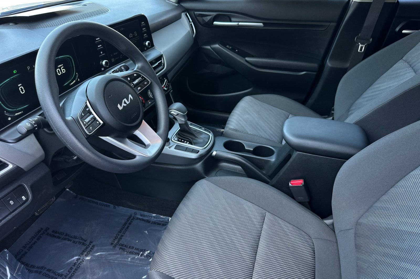 Used 2026 Kia Seltos LX AWD/4WD image 9