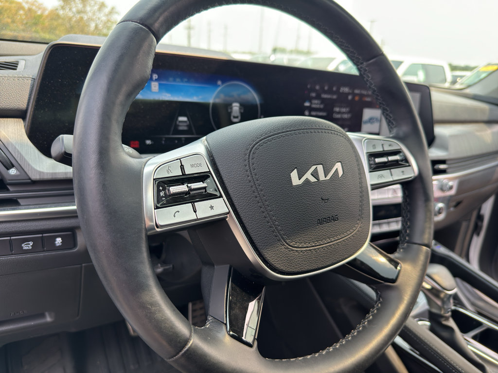Used 2024 Kia Telluride SX AWD/4WD image 17