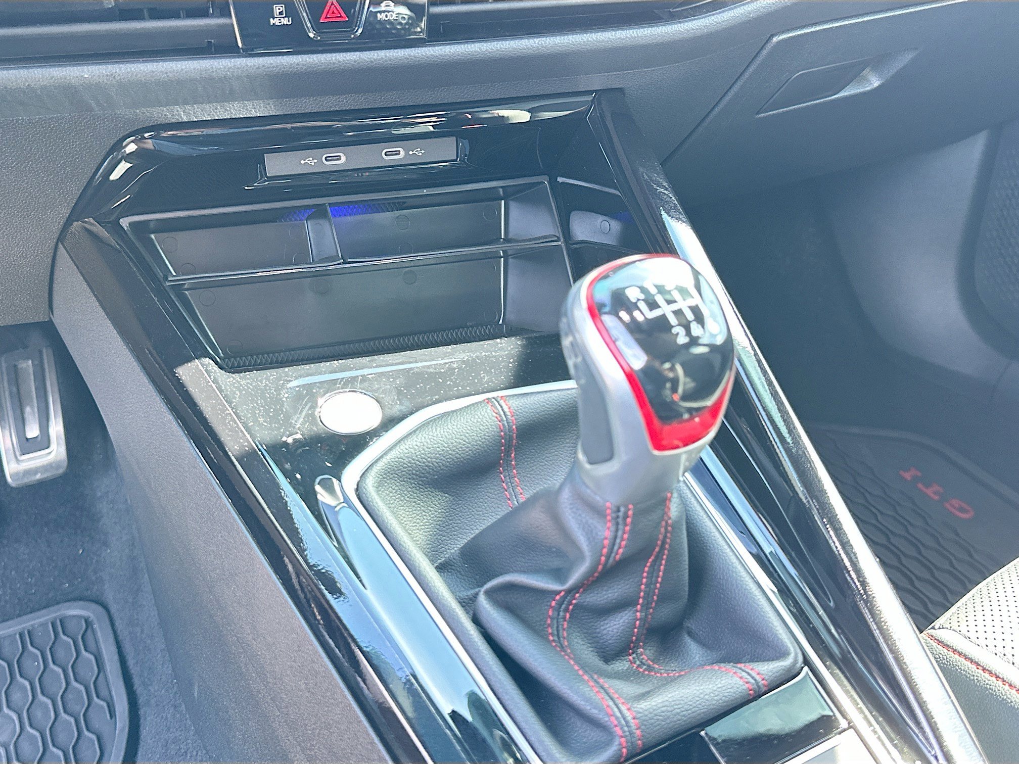 Used 2024 Volkswagen GTI Autobahn FWD image 17