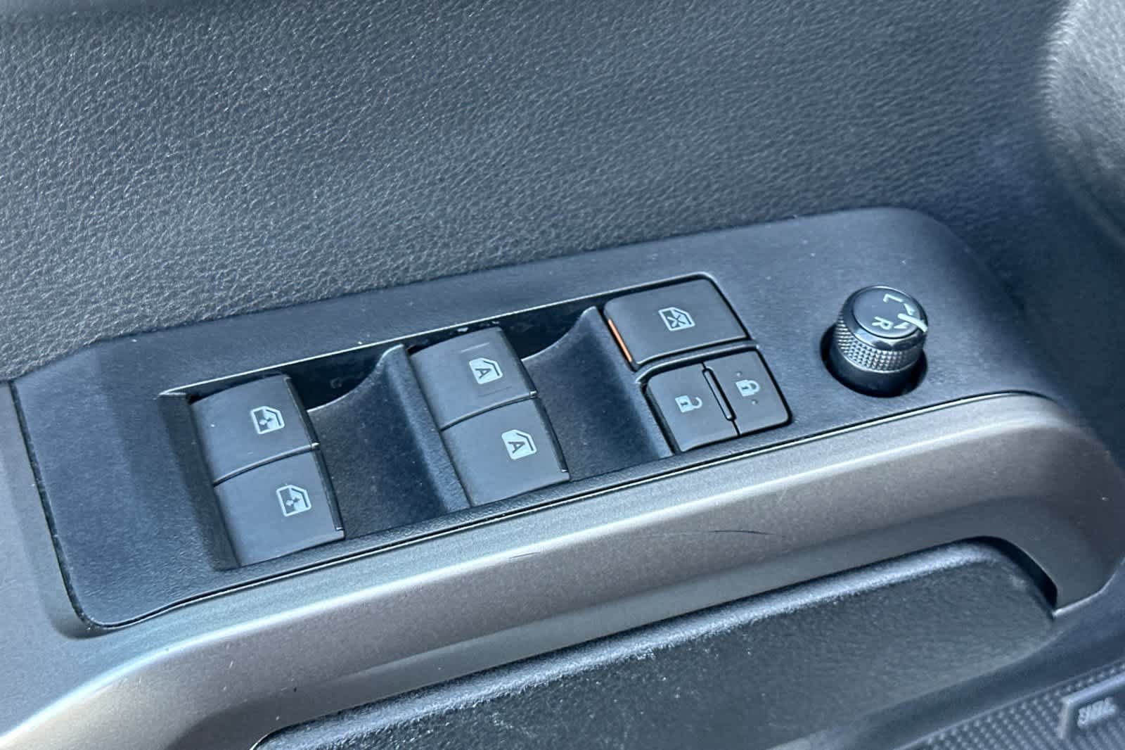 Used 2023 Toyota Tacoma Limited AWD/4WD image 13