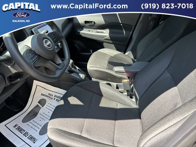 Used 2025 Nissan Kicks Play S FWD image 19