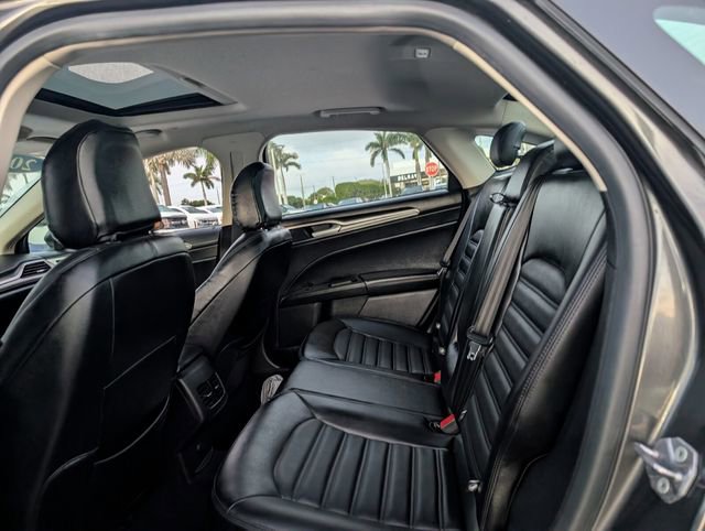 Certified 2020 Ford Fusion SE image 7